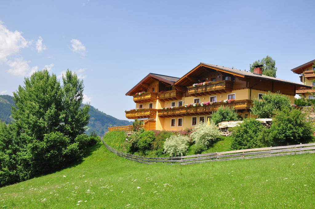 Haus Höllwart St. Johann im Pongau Exterior foto